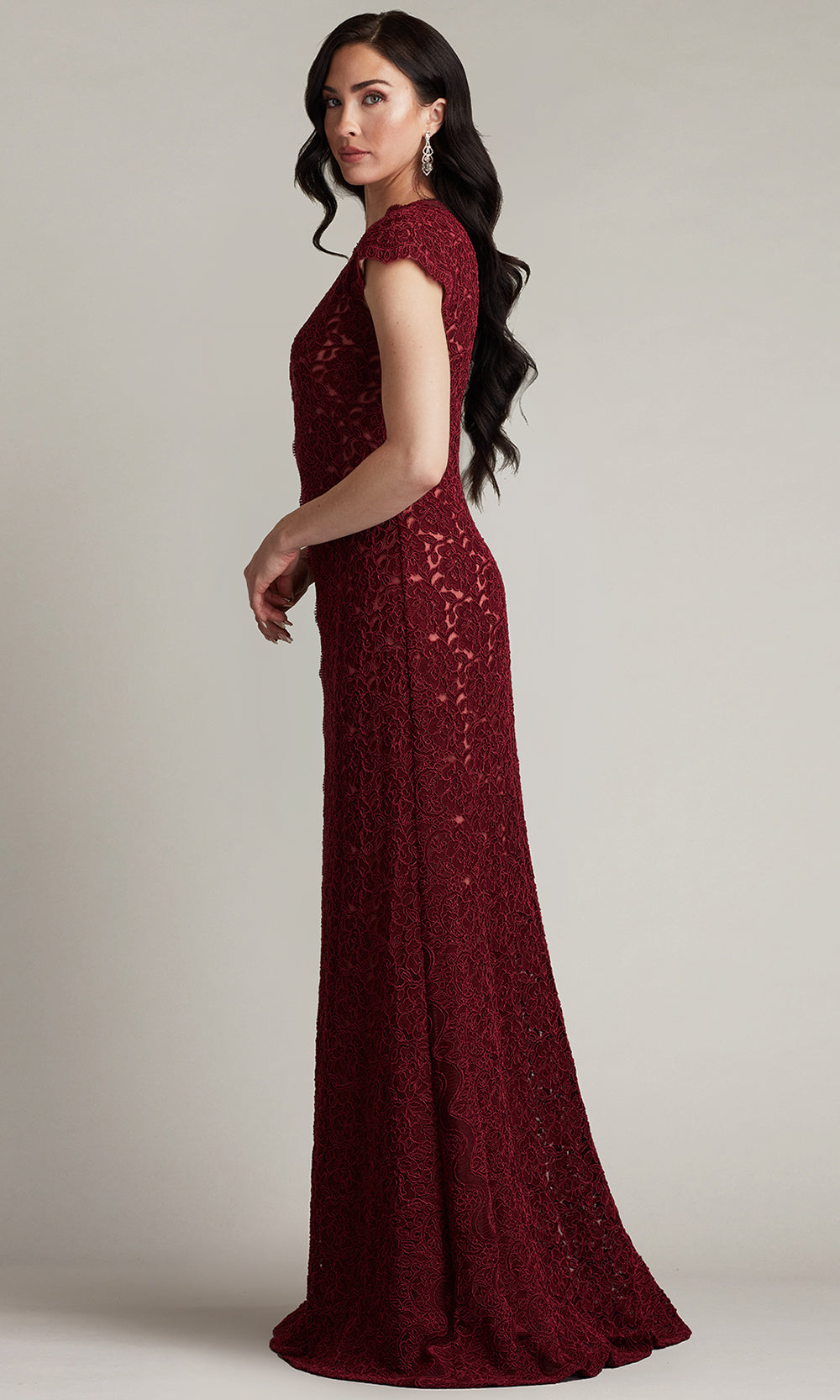 Tadashi Shoji CFJ24364L - Etters Scalloped Illusion Evening Gown Mother of the Bride Dresses