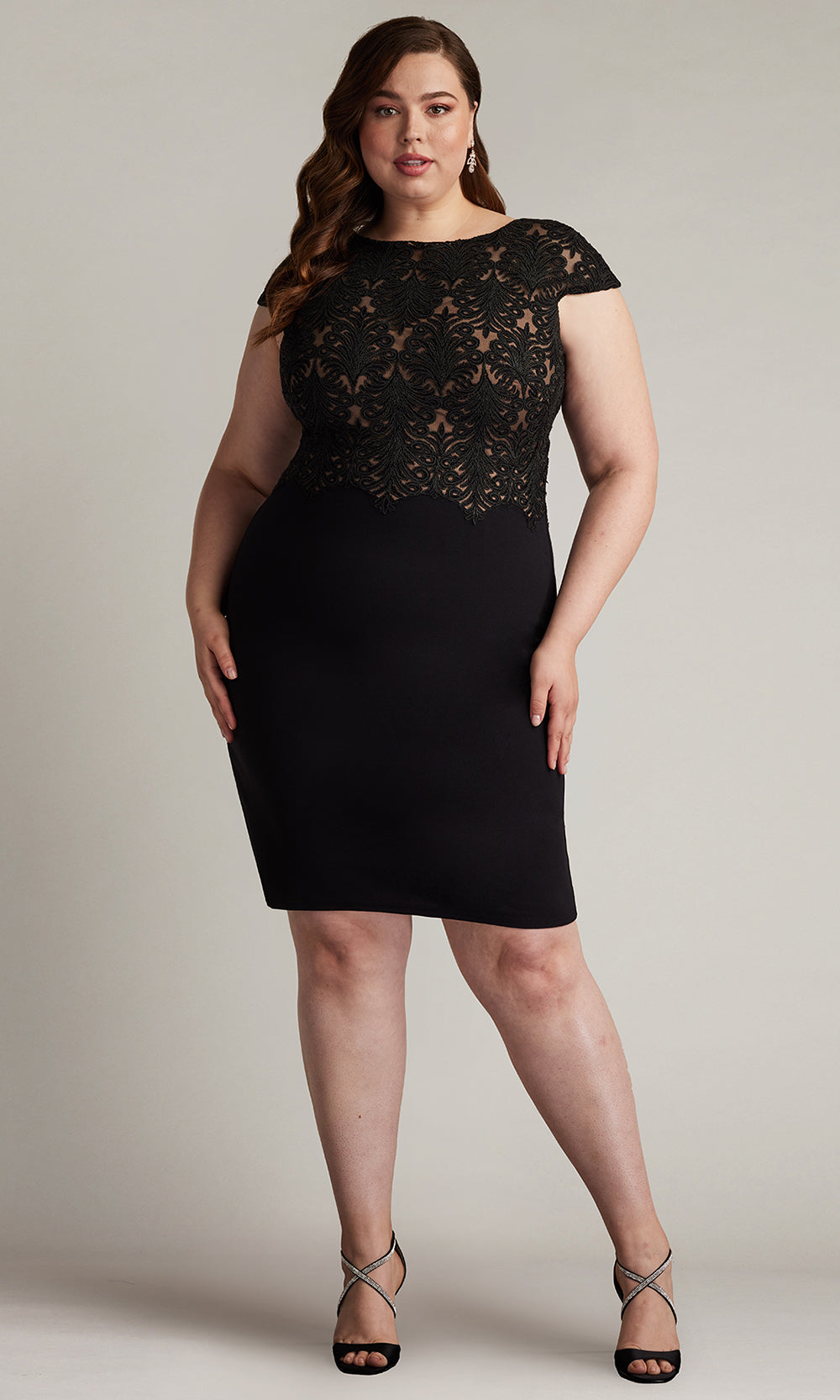 Tadashi Shoji CDY24098MQ - Beal Tulle & Crepe Embroidered Dress - Plus Size Tadashi Shoji CDY24098MQ - Beal Tulle & Crepe Embroidered Dress - Plus Size