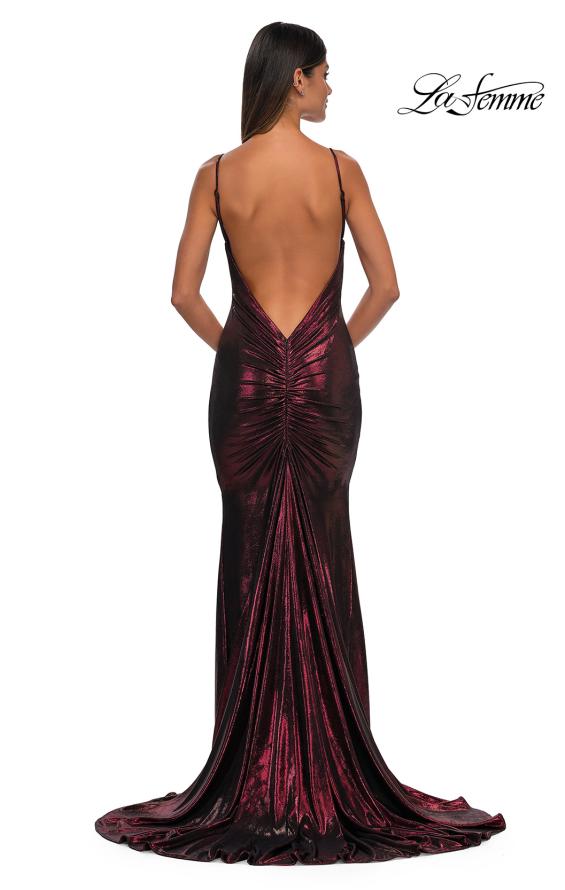 La Femme 32932 - Sleeveless Metallic Prom Gown