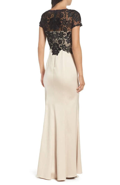 Adrianna Papell - AP1E201377 Floral Lace Sheath Dress in Neutral and Black