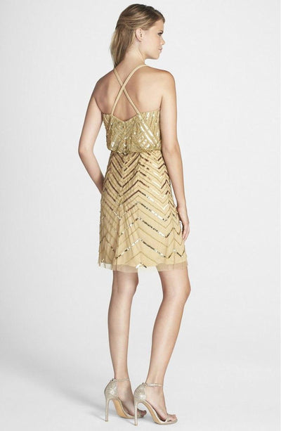 Adrianna Papell - Sequined Chevron Dress 41913670 in Gold