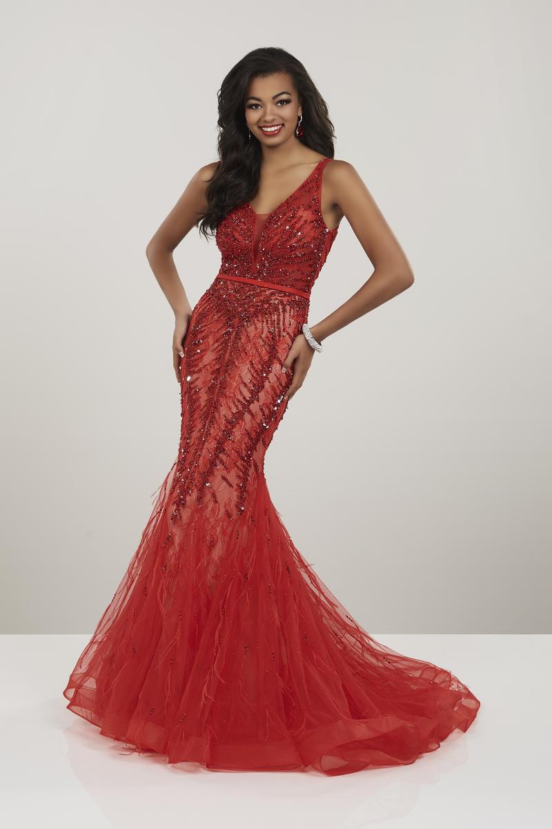 Panoply - 14957 Beaded Lace V-neck Tulle Mermaid Dress In Red