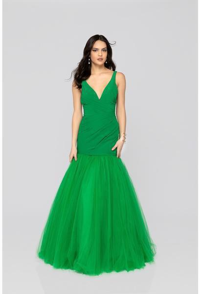Terani Couture - 1911P8349 Deep V-neck Tulle Mermaid Dress In Green