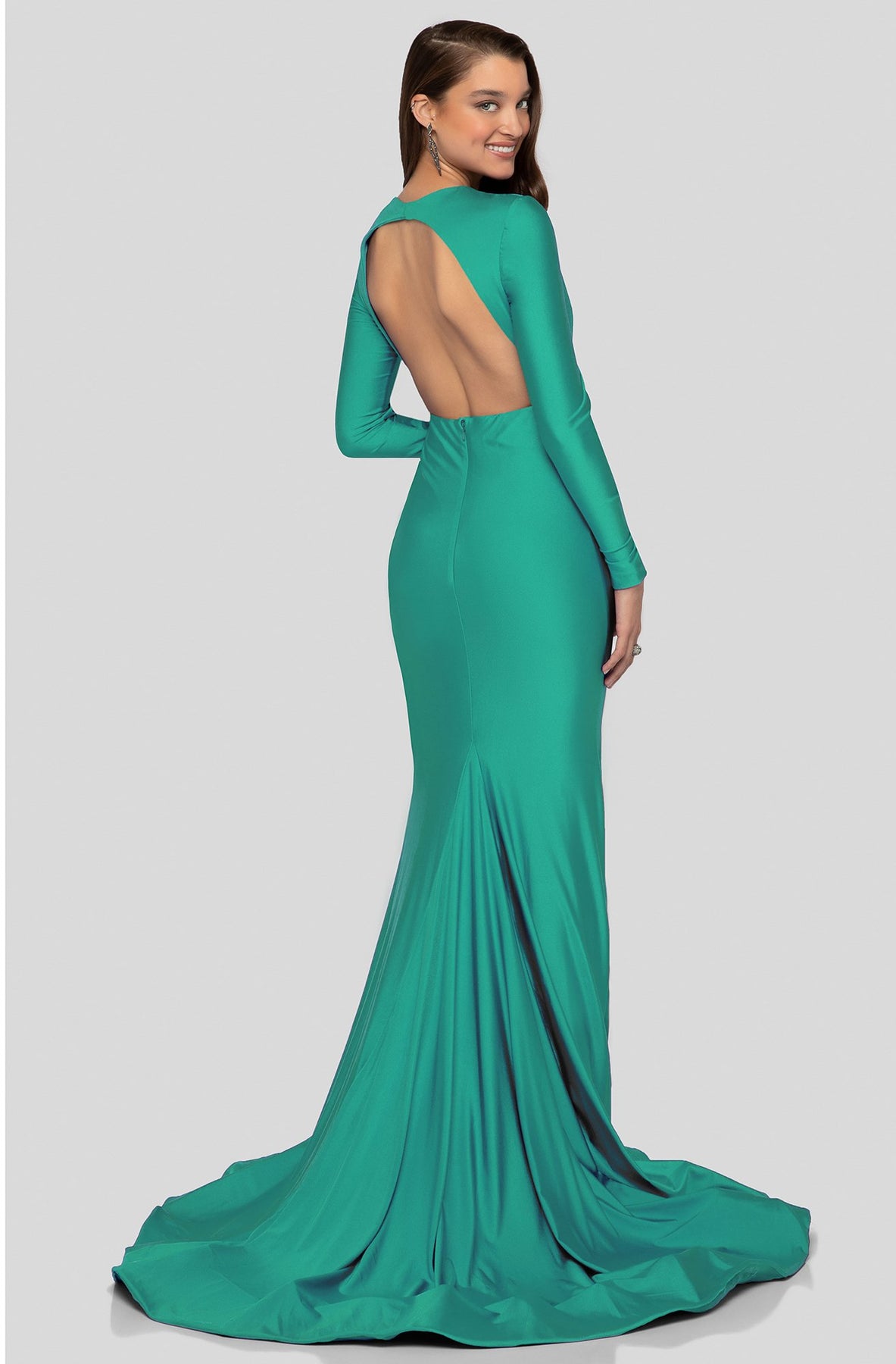 Terani Couture - 1912P8285 Long Sleeve Plunging V-Neck Mermaid Gown In Green