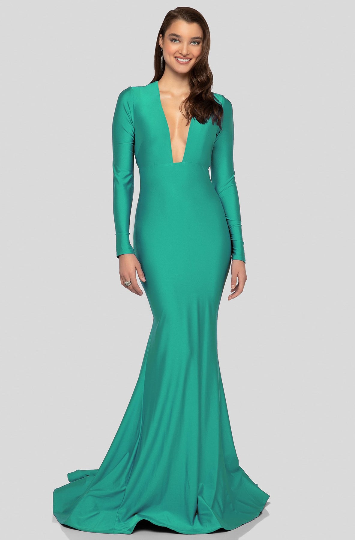 Terani Couture - 1912P8285 Long Sleeve Plunging V-Neck Mermaid Gown In Green