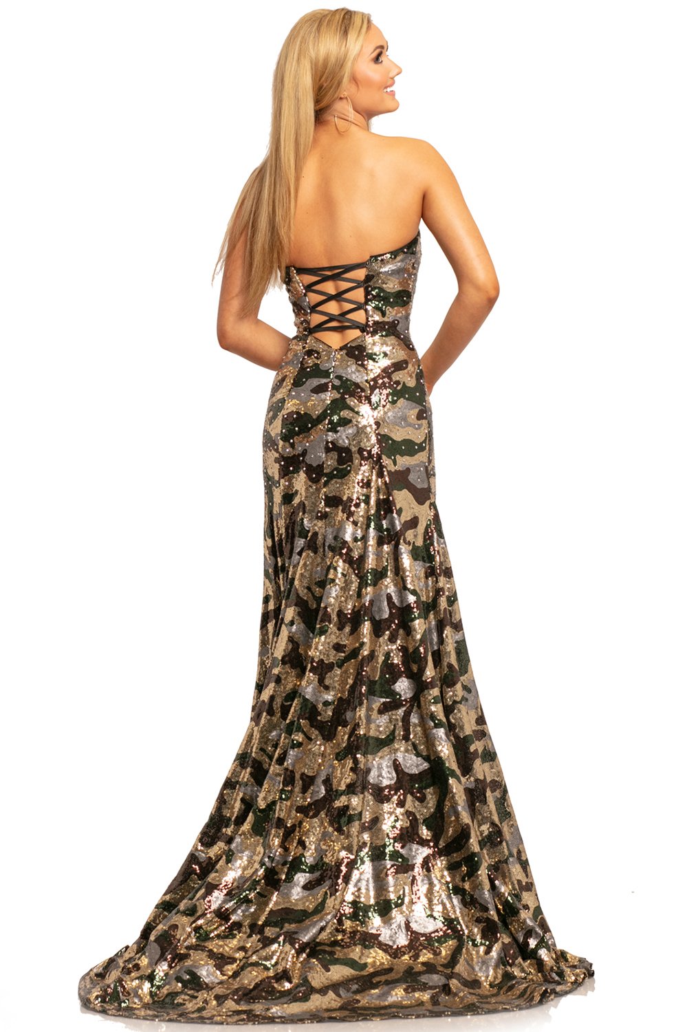 Johnathan Kayne - 2027 Sequined Sweetheart Trumpet Dress In Black and Gold