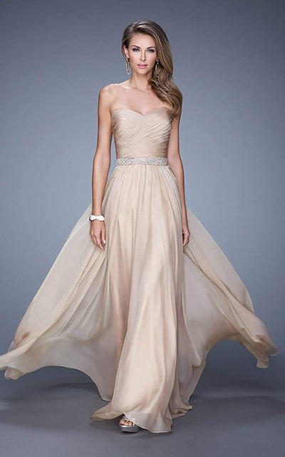 La Femme - 20527 Wrap Ruched Chiffon Gown Special Occasion Dress 00 / Nude