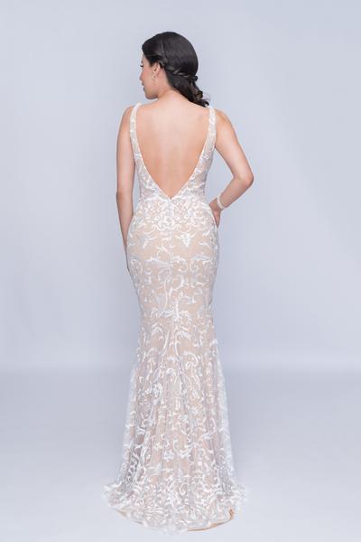 Nina Canacci - 2227 Embroidered Lace Plunging Sheath Gown In Ivory And Nude