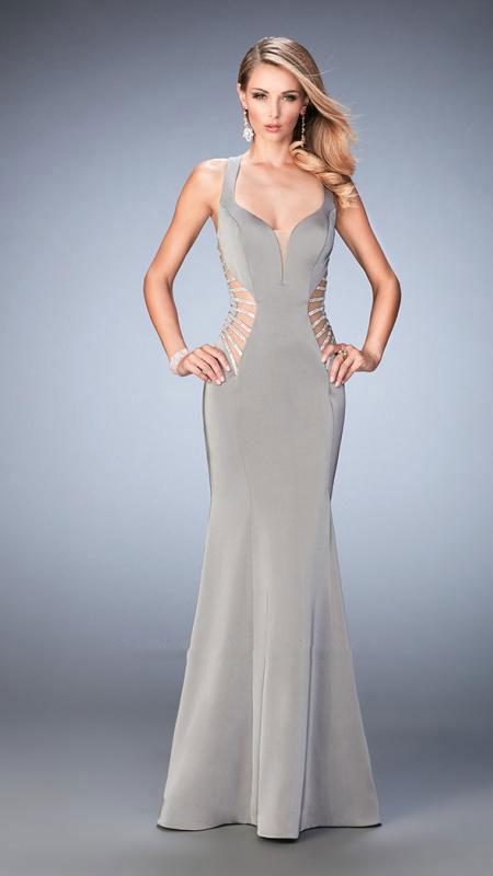 La Femme - Prom Dress 22742 in Silver