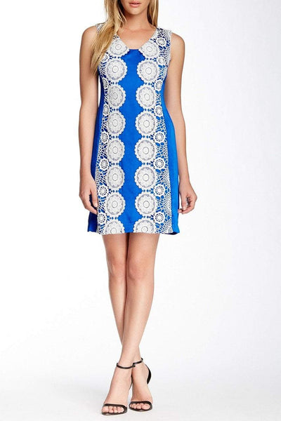 Muse - V-Neck Sheath Dress M2323M in Blue