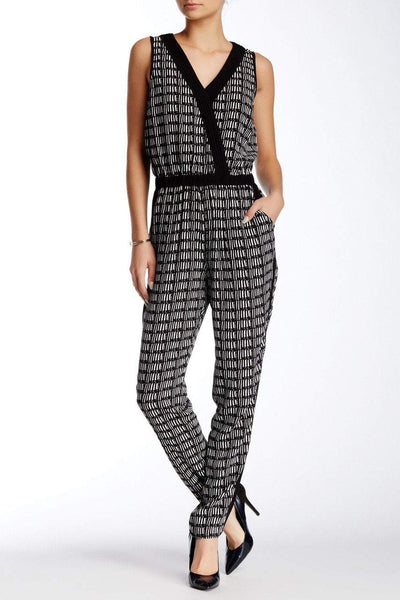 Adrianna Papell - Crossover Graphic Jumpsuit 16PD10320 in Black and White