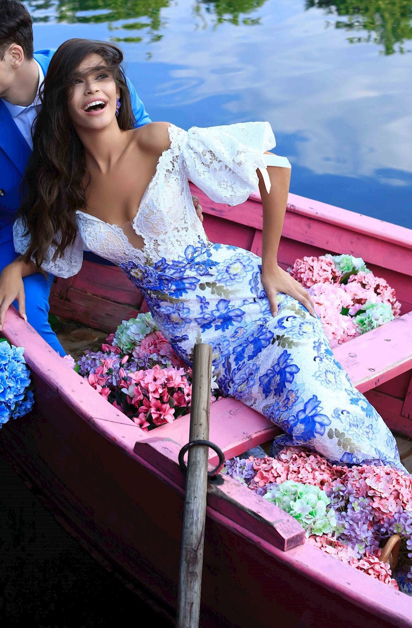 Tarik Ediz - 50497 Floral Lace Plunging Off-Shoulder Dress In Blue