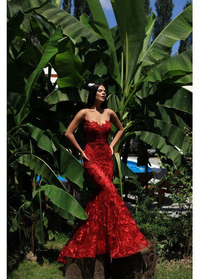 Tarik Ediz - 50501 Strapless Illusion Floral Lace Mermaid Prom Gown In Red