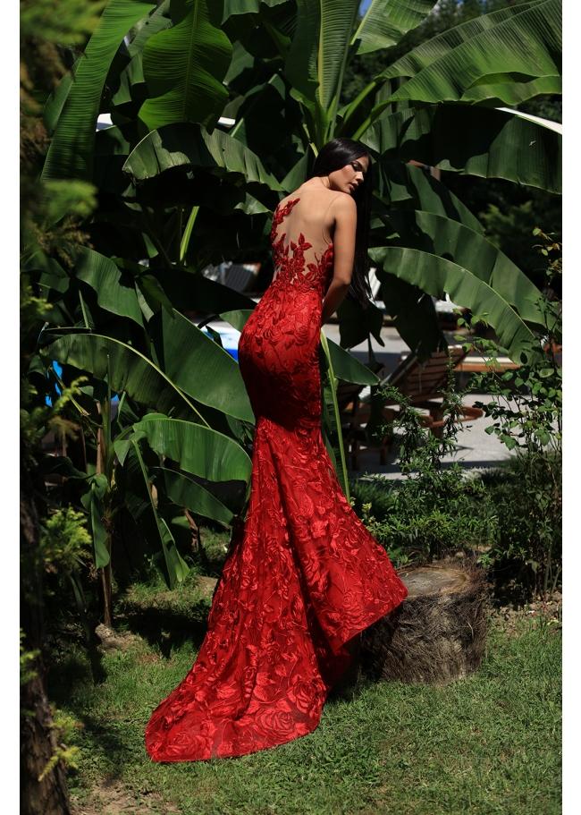Tarik Ediz - 50501 Strapless Illusion Floral Lace Mermaid Prom Gown In Red