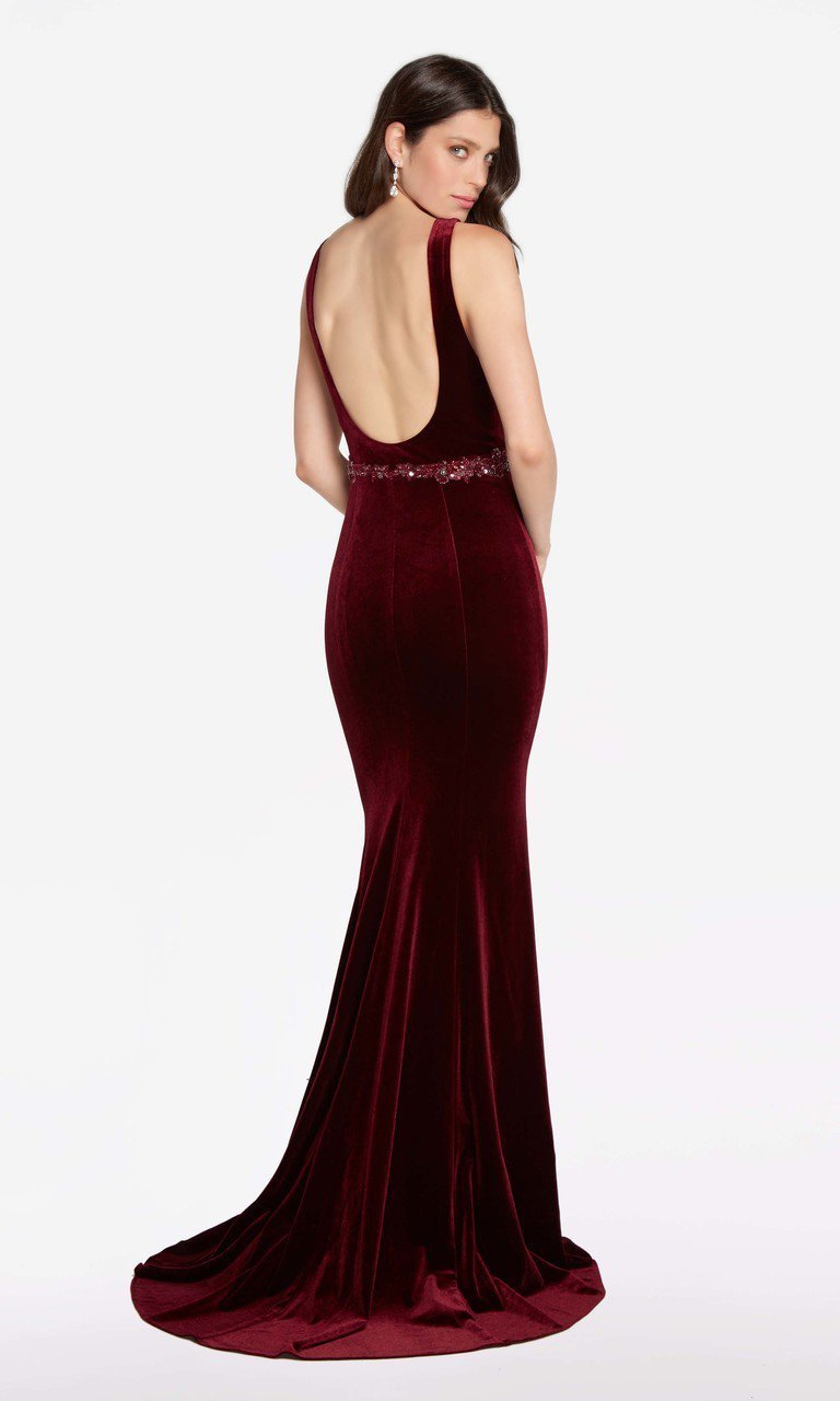 Alyce Paris - 60072 Jewel Neck Fitted Velvet Gown in Red