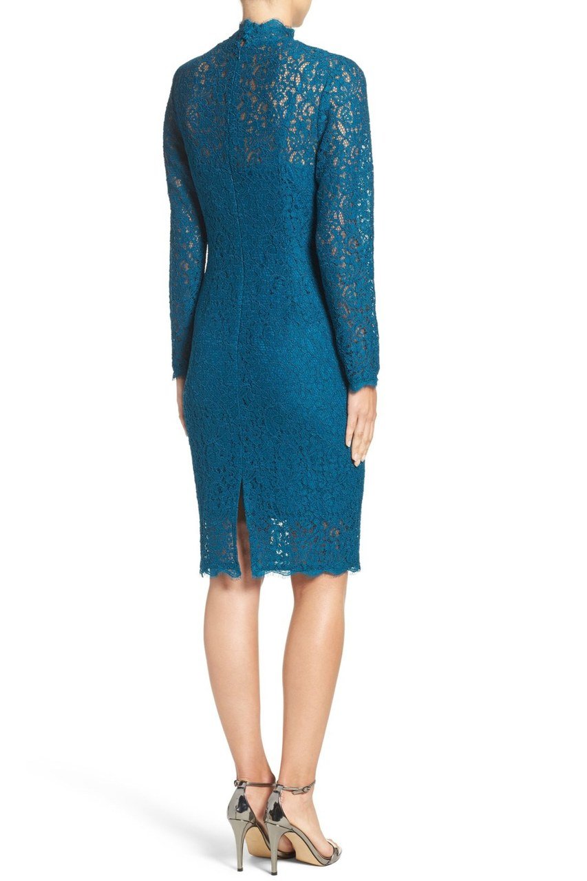 Adrianna Papell - AP1E200552 Long Sleeve Bodycon Lace Dress in Green