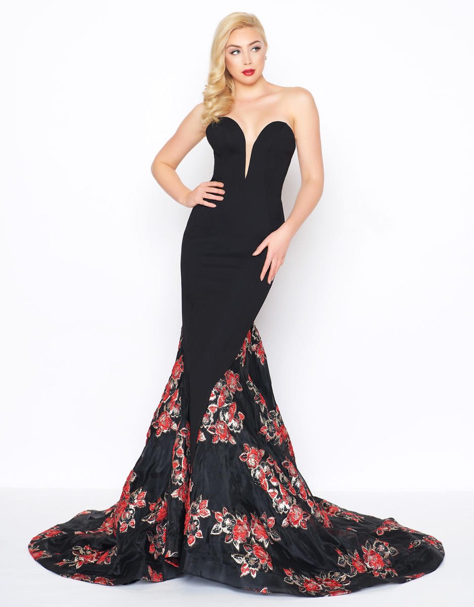 Mac Duggal - 67673R Floral Plunging Fitted Mermaid Gown in Black