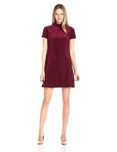 Maggy London - G2610M High Neck Suede Dress in Red