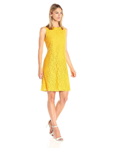 Nine West - 10647202 Sleeveless Floral Lace Cocktail Dress in Yellow