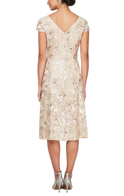 Alex Evenings 82122331 - Cap Sleeve A-Line Knee-Length Dress In Neutral