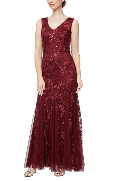 Alex Evenings 81171409 - Floral Embroidered V Neck A-line Gown In Red