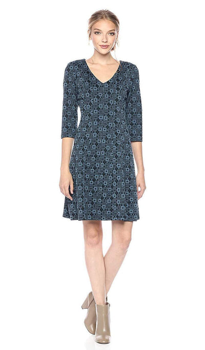 Taylor - 9209M V Neck Jacquard Quarter Length Sleeve Short Dress In Blue and Black