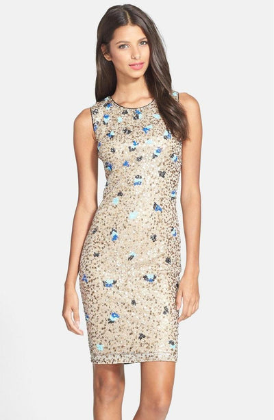 Adrianna Papell - Sleeveless Sequined Jewel Neck Dress 231M56940 in Gold