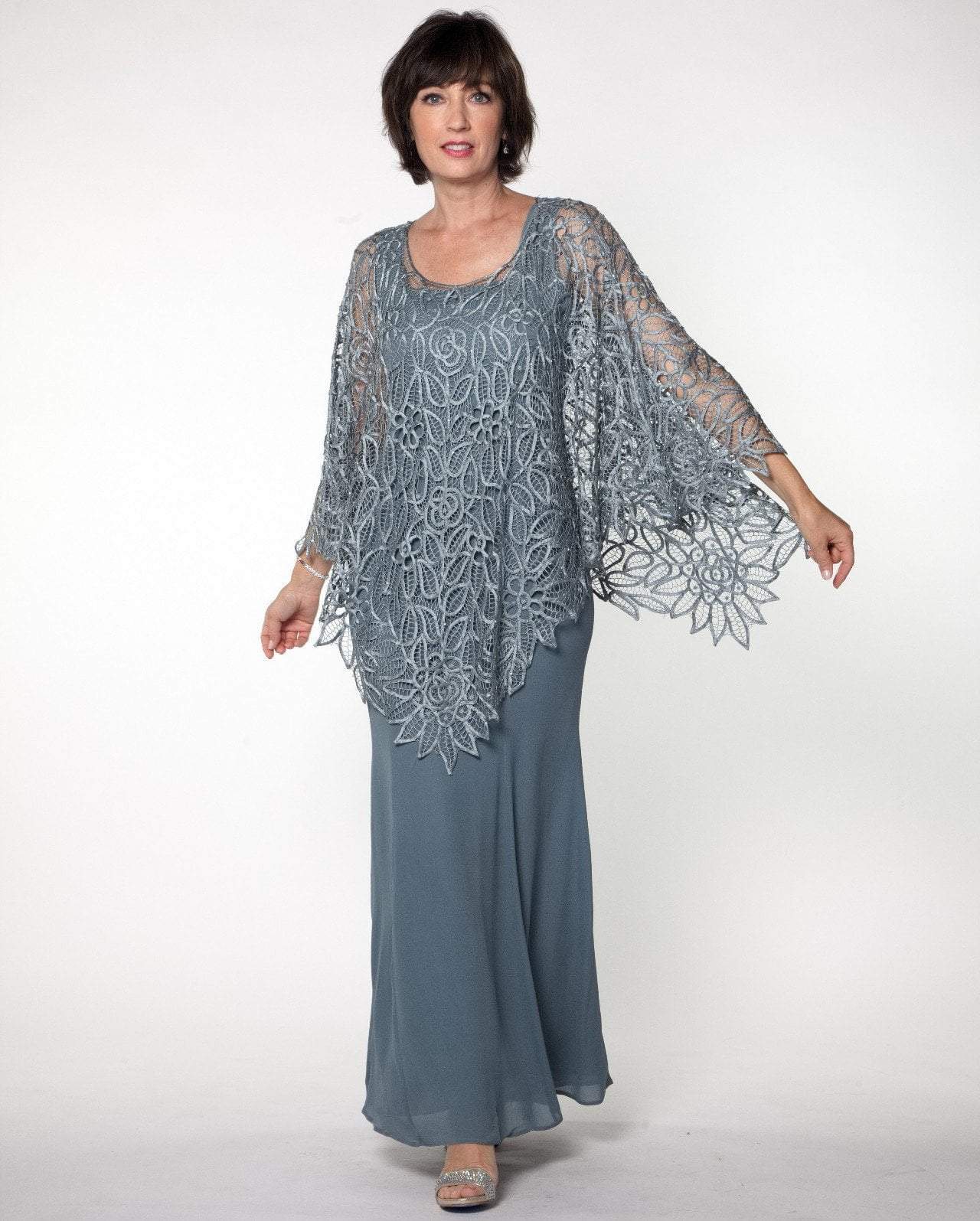 Soulmates - C881SC Embroidered Poncho