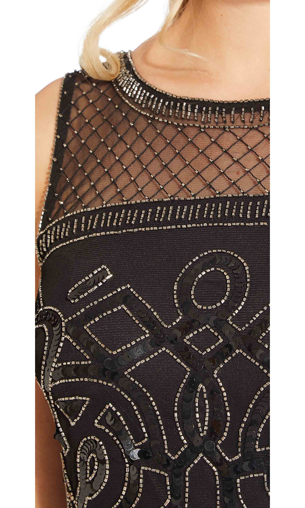 Adrianna Papell - Short Embellished Sheath Dress AP1E203952SC In Black