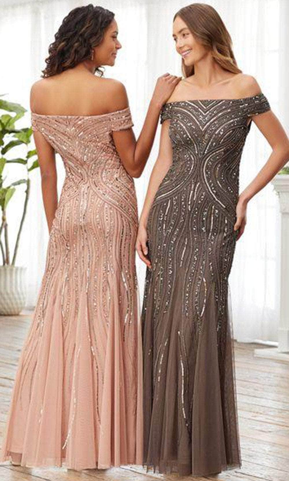 Adrianna Papell Platinum 40370 - Embellished Evening Dress Special Occasion Dress 0 / Champagne/Gold