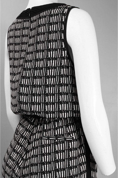 Adrianna Papell - Crossover Graphic Jumpsuit 16PD10320 in Black and White