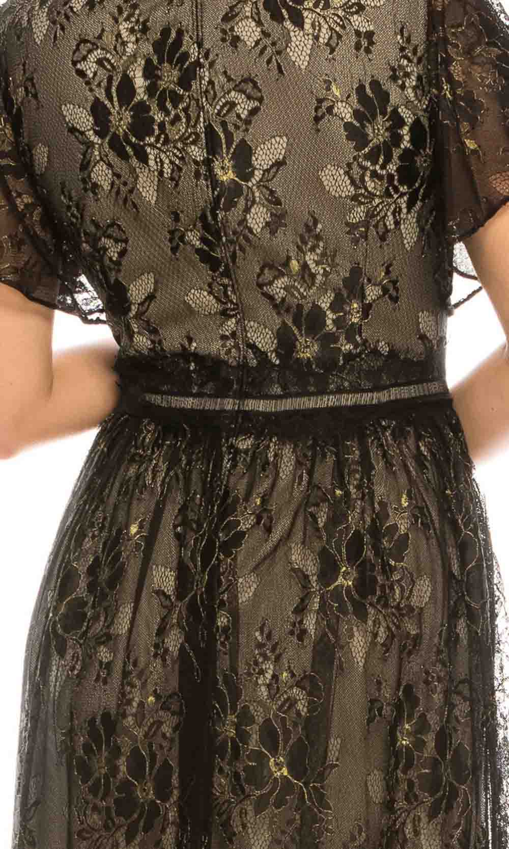 Adrianna Papell - AP1E205747 Flutter Sleeve V-Neck Dress In Black