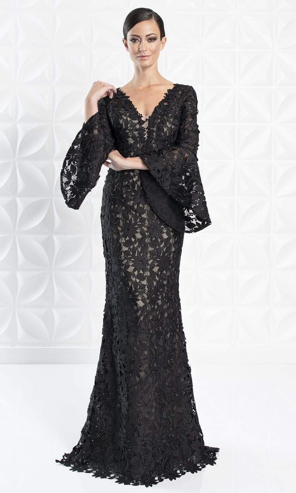 Alexander By Daymor - 1276 Circular Flounce V-Neck Floral Lace Gown Mother of the Bride Dresses 6 / Black