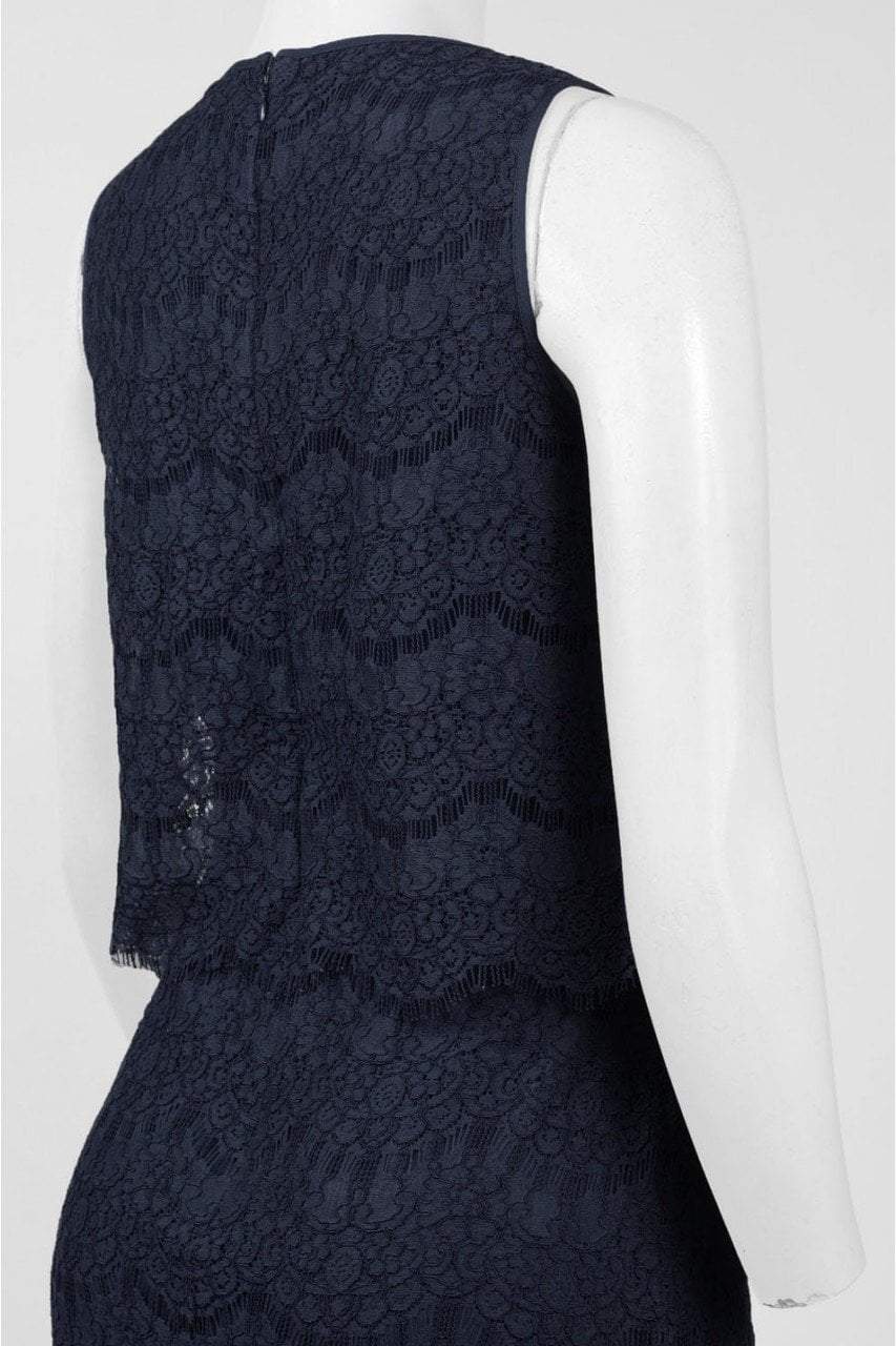 Anne Klein - 10629662 Sleeveless Popover Scalloped Lace Crepe Dress in Black and Blue