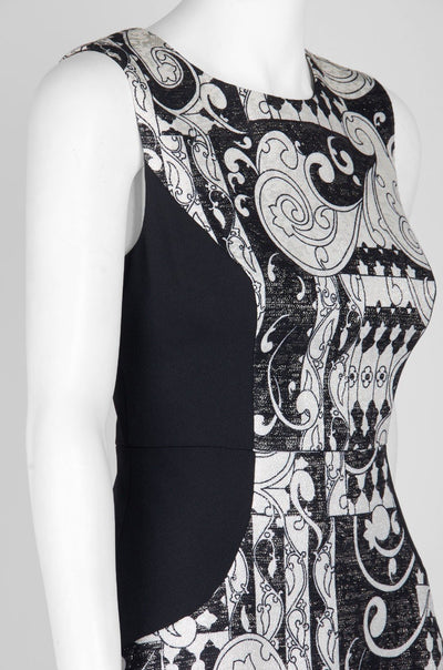 Adrianna Papell - AP1D100412 Sleeveless Print Sheath Short Dress In Black and White