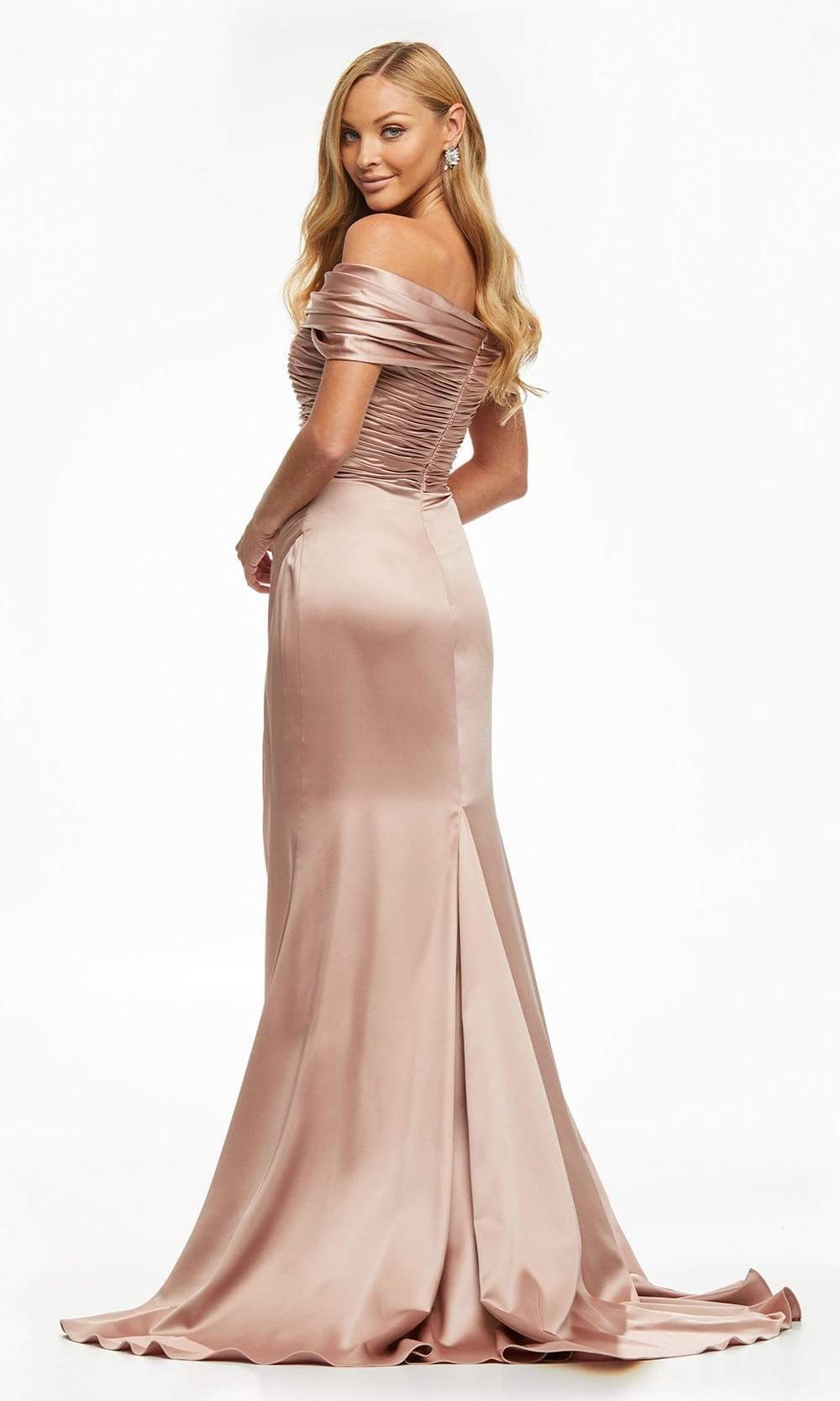 Ashley Lauren - 11092 Off Shoulder Metallic Trumpet Gown Evening Dresses
