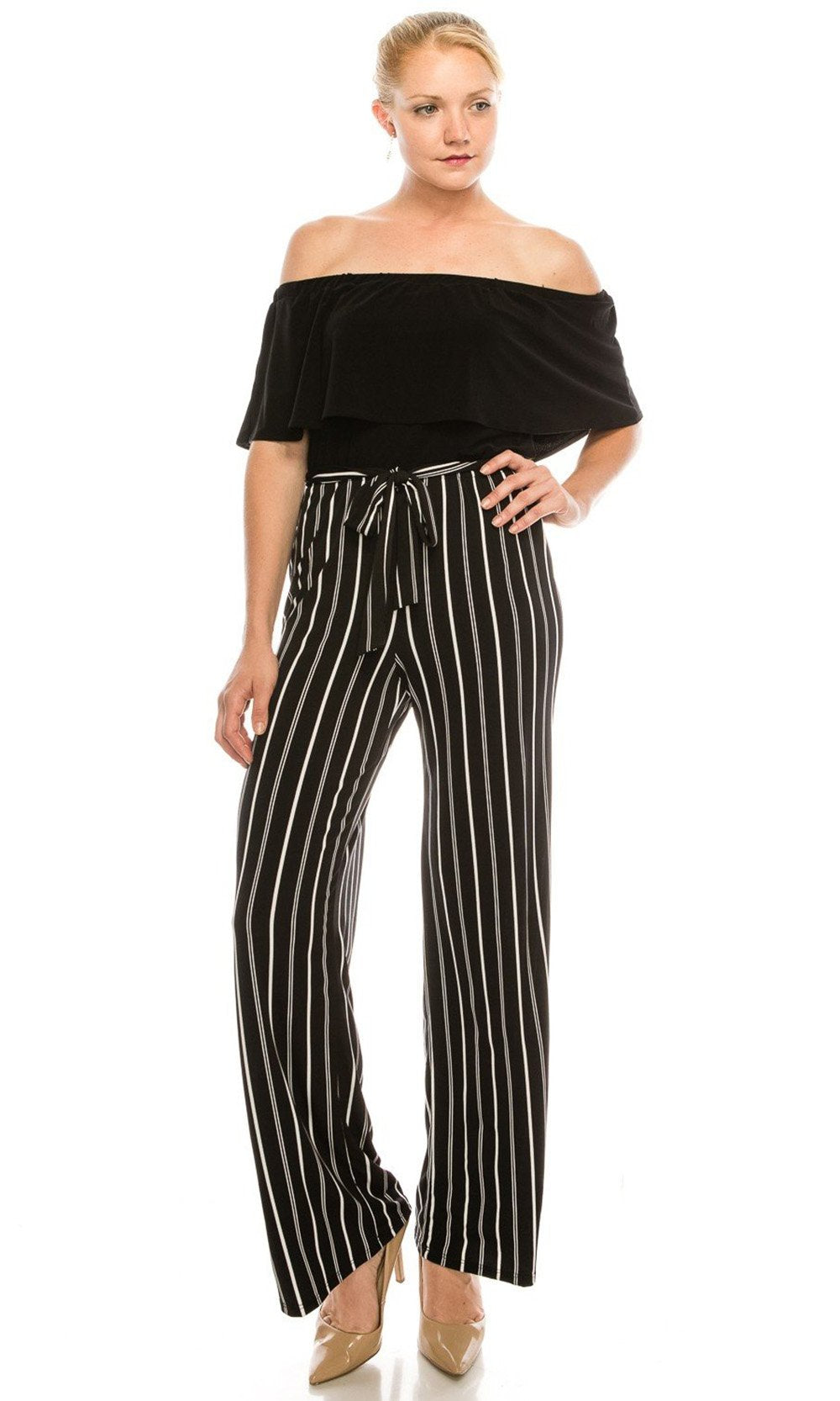 Bebe - 70134E Off-Shoulder Striped Jumpsuit In Black and White