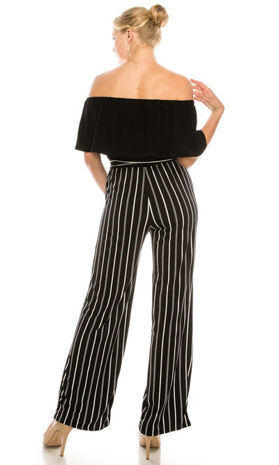 Bebe - 70134E Off-Shoulder Striped Jumpsuit In Black and White