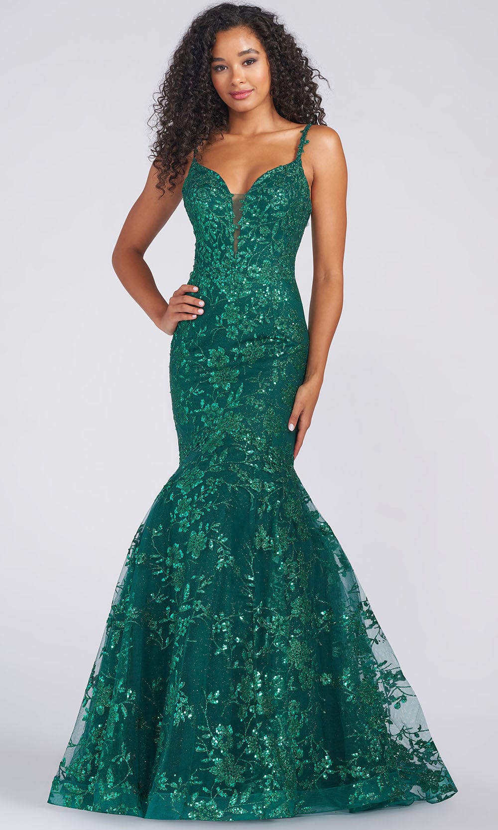 Colette By Daphne CL12242 - Cracked Ice Stretch Mesh Evening Gown Prom Dresses 00 / Emerald