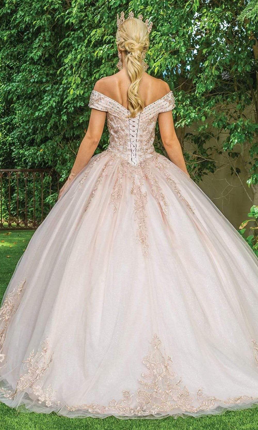 Dancing Queen Danq_1567 - Long Ballgown Dress - Beaded, Embroidered Details, V-Open Back, Corset, Court Train S / Blush Dancing Queen Danq_1567 - Long Ballgown Dress - Beaded, Embroidered Details, V-Open Back, Corset, Court Train S / Blush