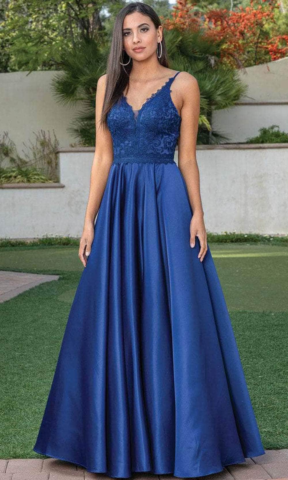 Dancing Queen 4260 - Embroidered Sleeveless V-neck Prom Dress Special Occasion Dress XS / Navy