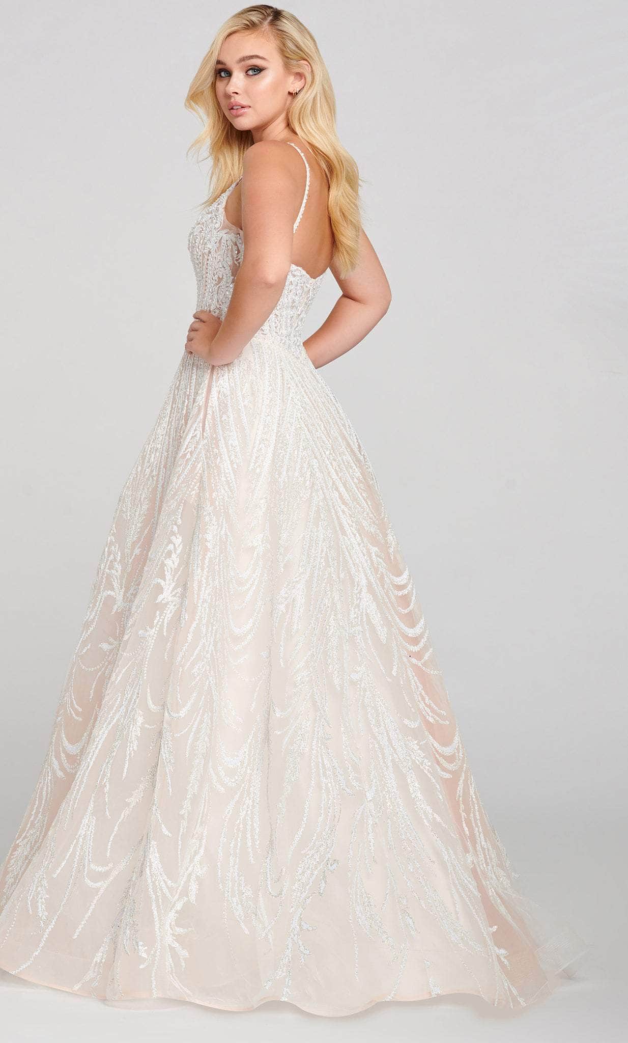 Ellie Wilde EW121061 - Appliqued Gown