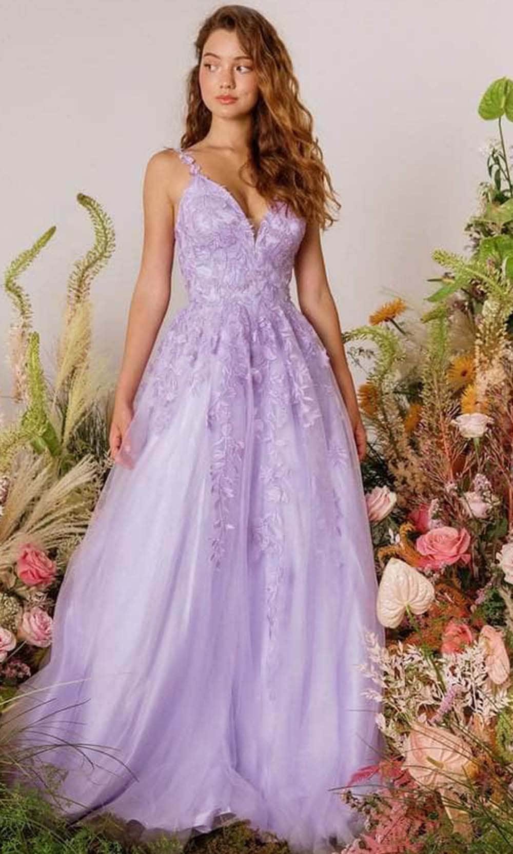 Eureka Fashion 9858 - Embroidered Sleeveless V-neck Long Gown Prom Dresses XS / Lilac