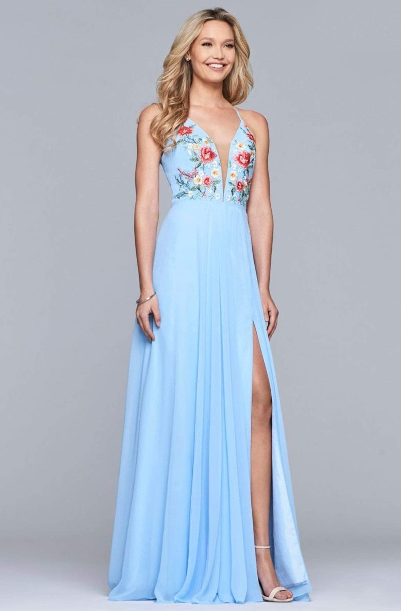 Faviana - 10000 Plunging Floral Embroidered Chiffon Gown Prom Dresses 0 / Cloud Blue