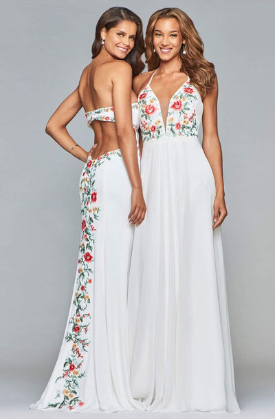 Faviana - 10000 Plunging Floral Embroidered Chiffon Gown Prom Dresses 0 / Ivory