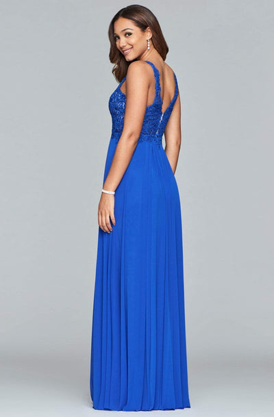 Faviana - 8000 Lace Appliqued Long Mesh V-Neck Dress Prom Dresses 0 / Royal