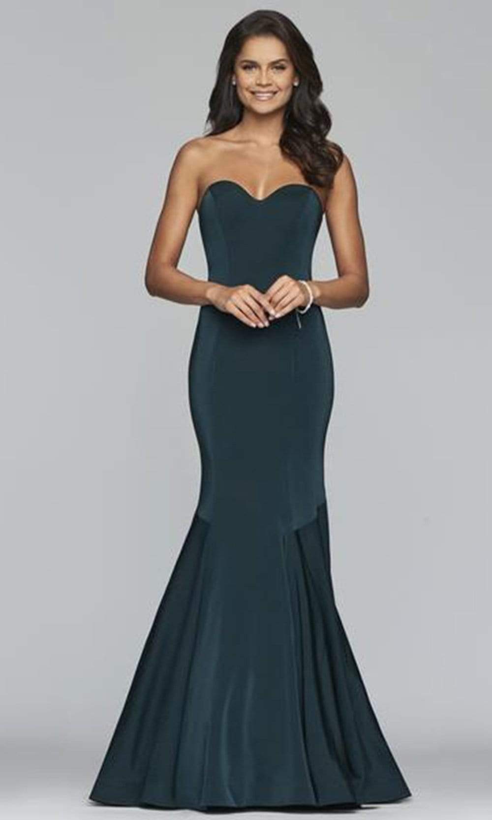 Faviana - S10213SC Strapless Stretch Faille Satin Mermaid Gown In Green
