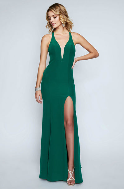 Nina Canacci - 6025 Plunging Halter Fitted Evening Gown In Green