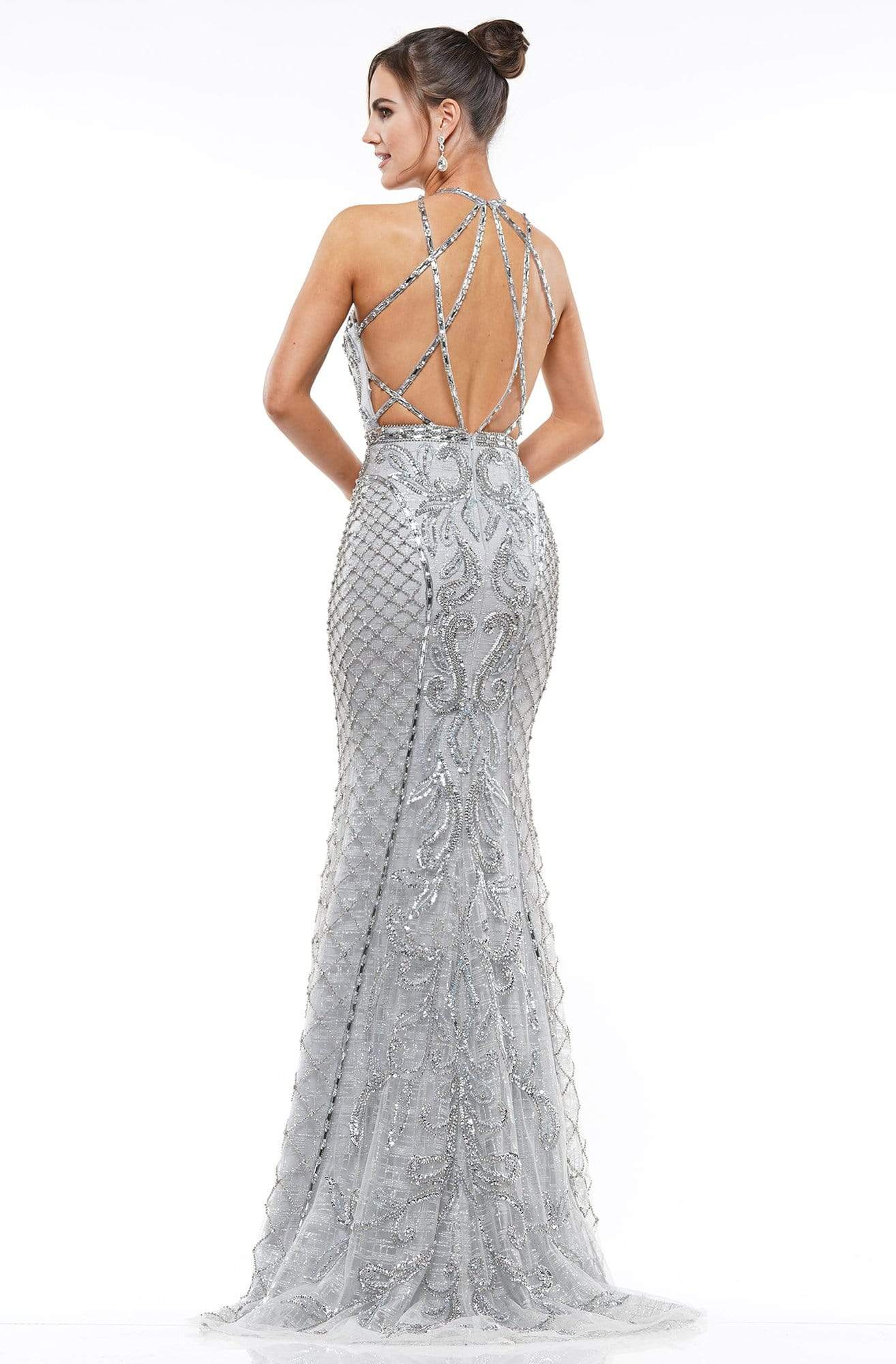 Colors Dress - J106 Beaded Halter Neck Trumpet Dress With Train In Gray