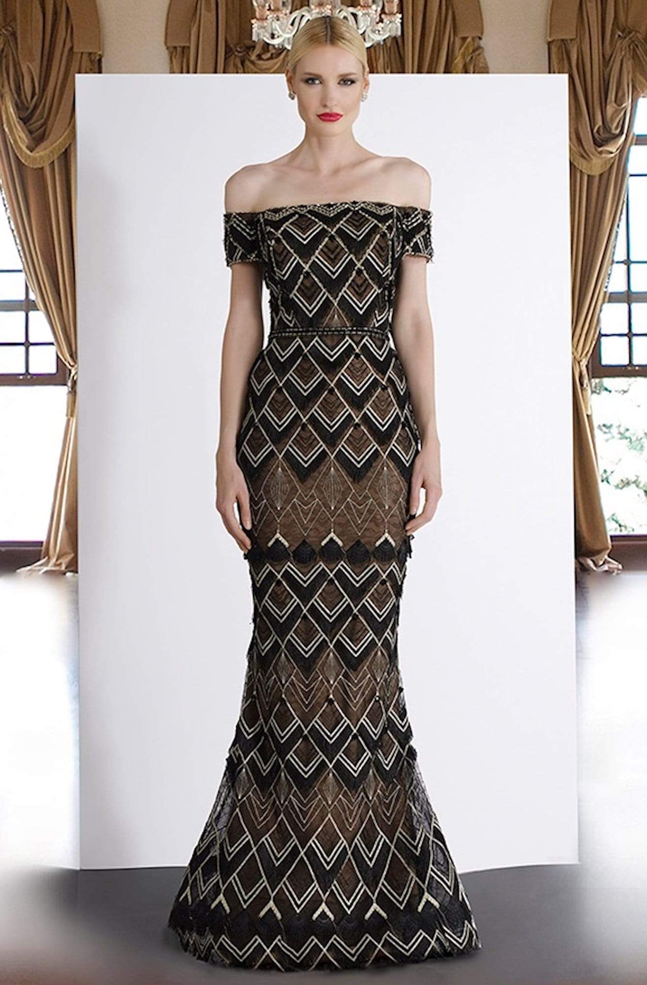 Janique - W2193 Geometric Detailed Off-Shoulder Mermaid Dress Evening Dresses 4 / Black/Gold